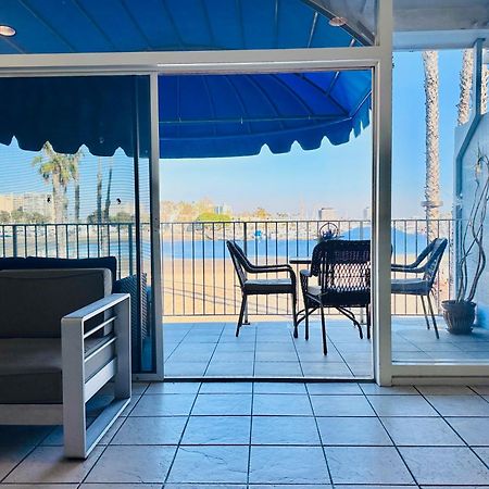 Foghorn Harbor Inn Marina del Rey Екстериор снимка