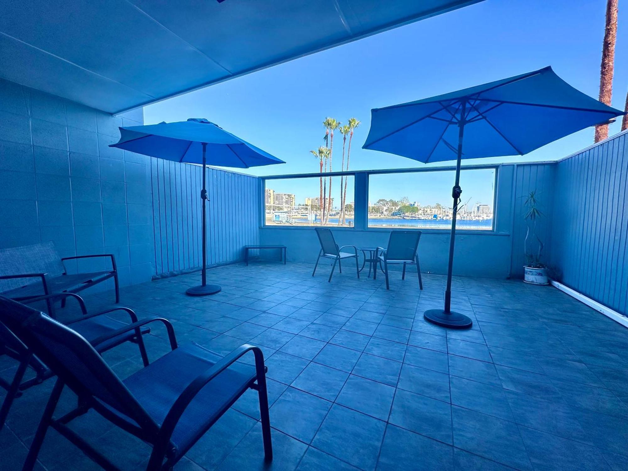 Foghorn Harbor Inn Marina del Rey Екстериор снимка