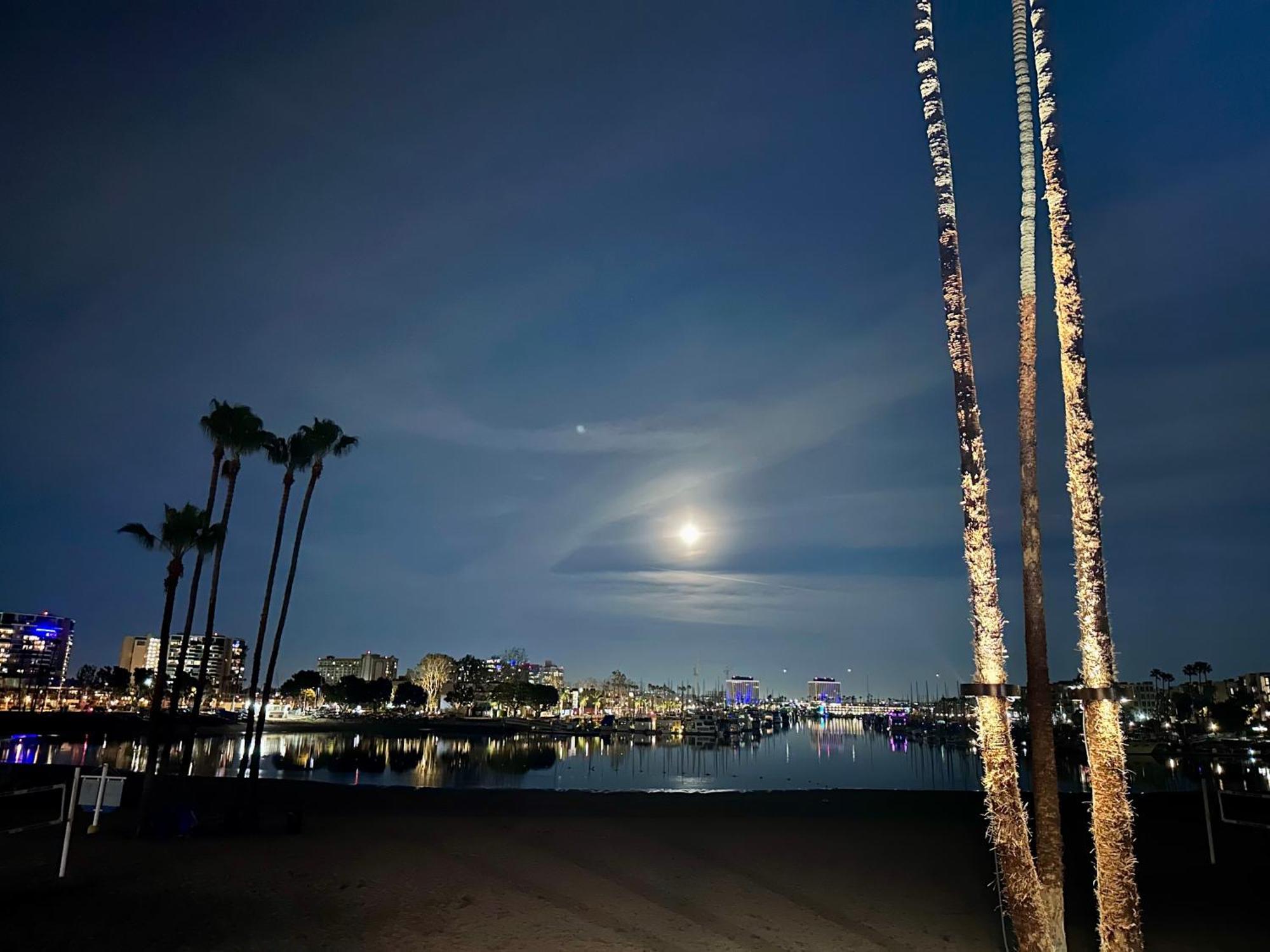 Foghorn Harbor Inn Marina del Rey Екстериор снимка