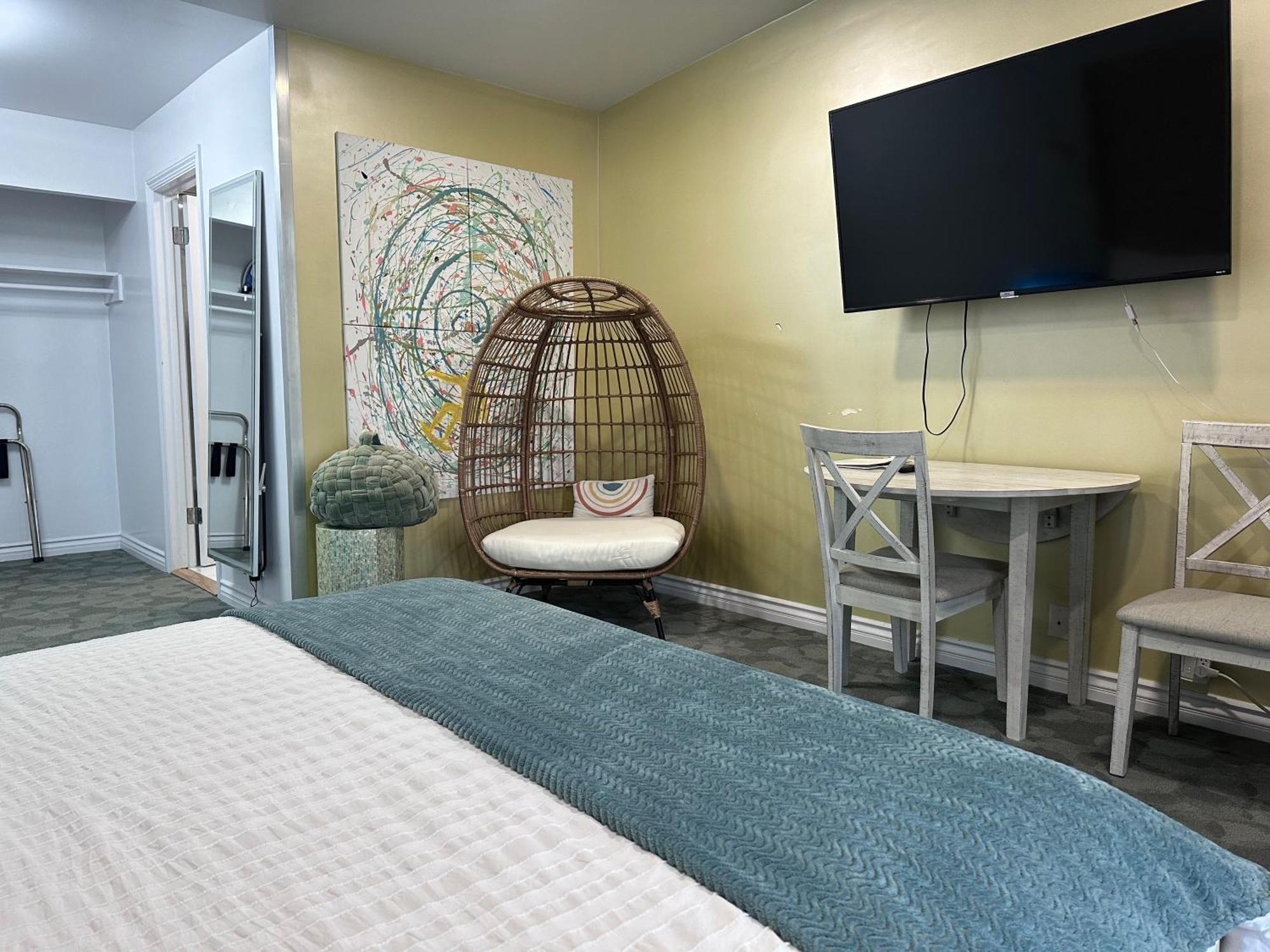 Foghorn Harbor Inn Marina del Rey Екстериор снимка