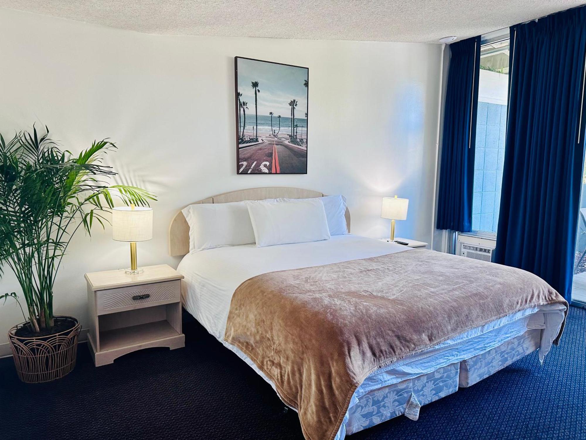 Foghorn Harbor Inn Marina del Rey Екстериор снимка