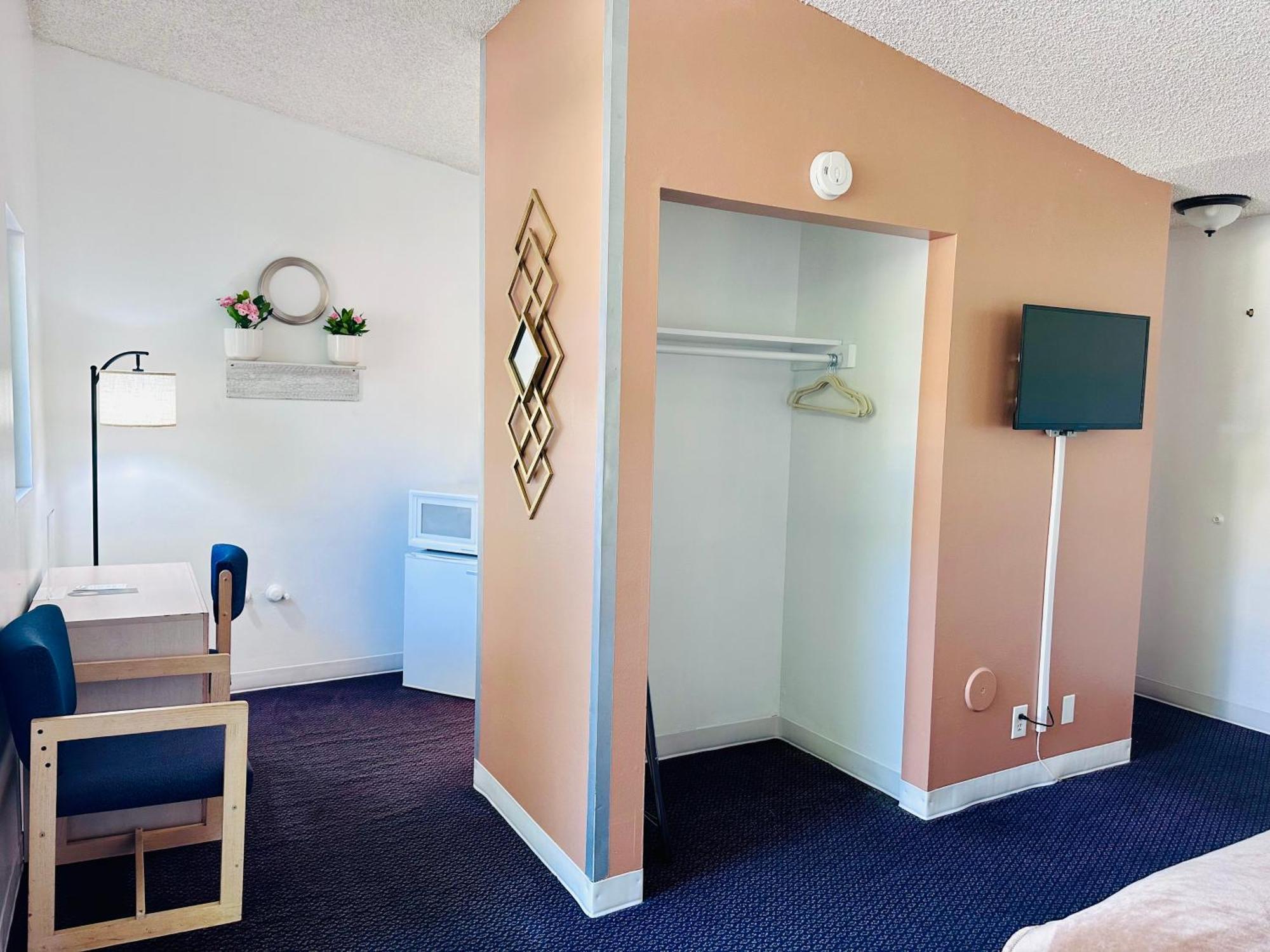 Foghorn Harbor Inn Marina del Rey Екстериор снимка