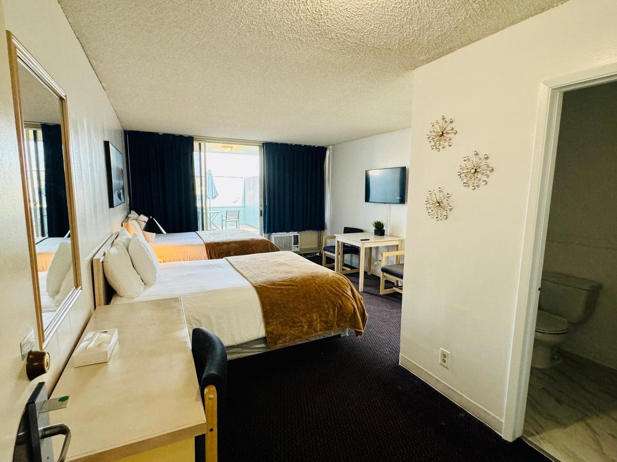 Foghorn Harbor Inn Marina del Rey Екстериор снимка