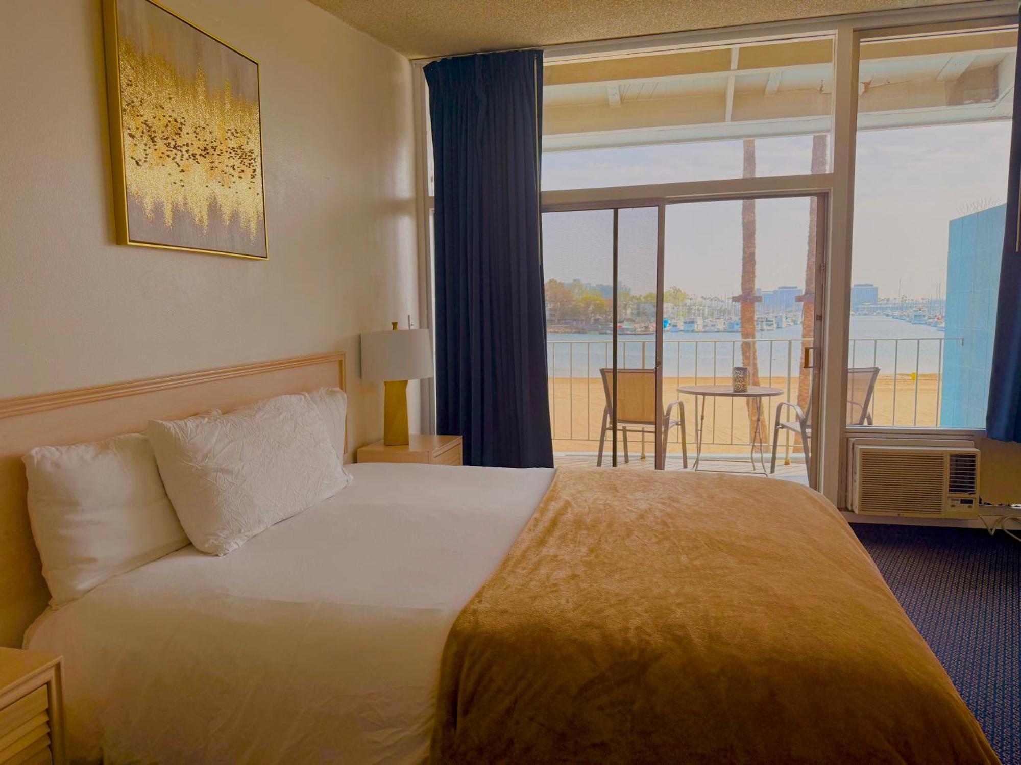 Foghorn Harbor Inn Marina del Rey Екстериор снимка